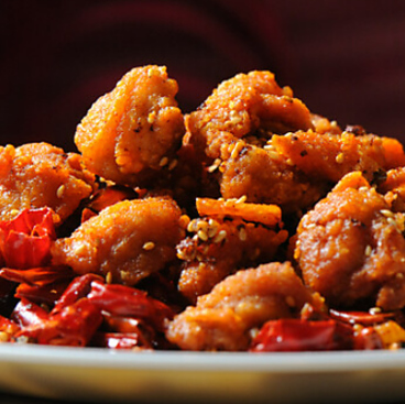 四川辣子鶏 老地方 神田店のおすすめ料理1