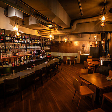 The Terminal REGARIO Bar & Grill ザターミナルレガリオバーアンドグリルの雰囲気1