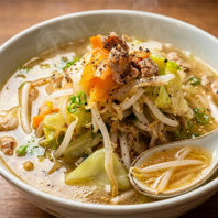 極上出汁と脂の融合と旨味を吸ったもちもち麺