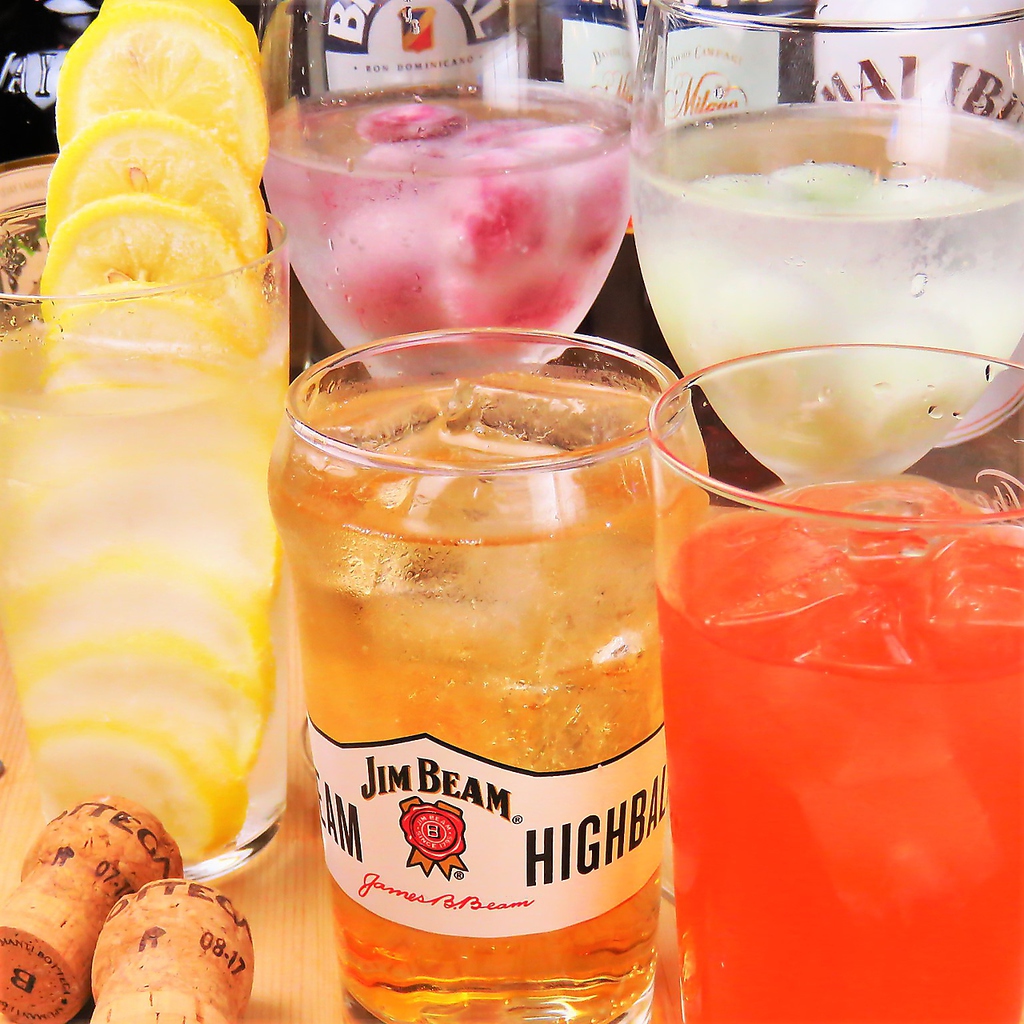 アイスの実カクテルをはじめ、オシャレかつ美味しいドリンクの種類も多数ご用意♪