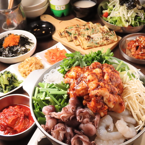 大人気！エビロールサムギョプサルをはじめ種類豊富な韓国料理を取り揃えております！