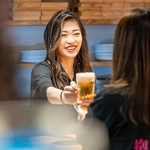 【こだわり、その七】お肉が大好きな平均年齢20代の元気なスタッフ