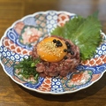 料理メニュー写真&nbsp;炙りハラミユッケ～生胡椒添え～