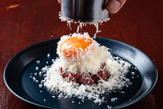 馬肉のチーズユッケ