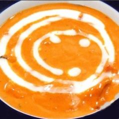 選べるカレーは10種類以上！充実セットの本格ランチ◎