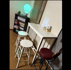 横並び2~3名席！カップルや、2名様での横並びに◎正面よりも横並びの方が距離が縮まるかも♪