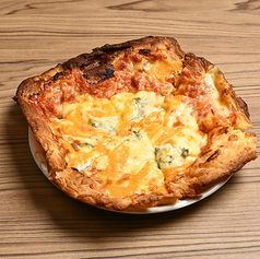 パイッツァ クアトロ