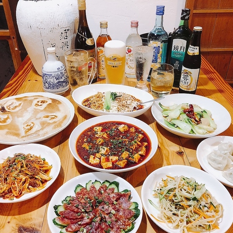 四川省成都の農家から取り寄せた中国山椒使用の担々麺が自慢！各種ご宴会承り中◎