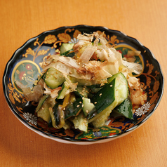 たたききゅうり　～梅肉和え～