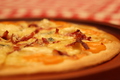 料理メニュー写真 ３種のチーズとベーコンのハニーピザ(3-Cheese,Bacon&Haney)