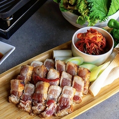 奈良県産ヤマトポークを使用したセルフで焼きサムギョプサル”(約２～３人前)