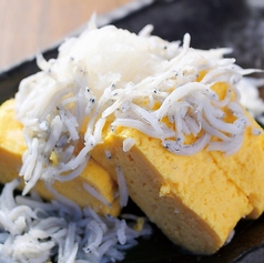 釜揚げしらすのだし巻き玉子