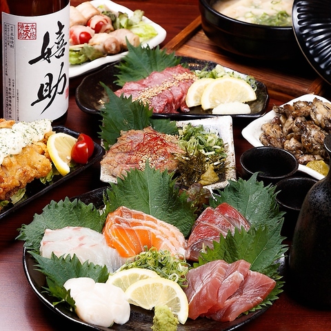 【三宮駅近】名物野菜巻き串や博多明太もつ鍋を満喫！お得な単品飲み放題も◎