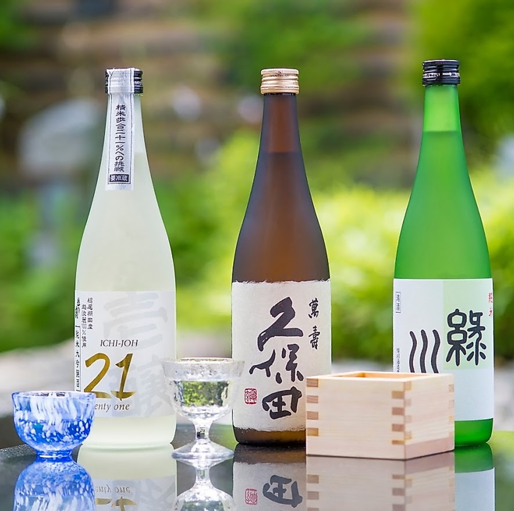 上越の地酒7種と新潟の地酒10種を取り揃え！辛口から甘口まで幅広くご用意◎お気に入りの一杯を…♪