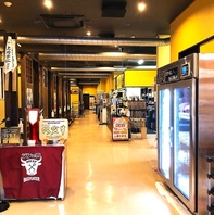 少人数から団体まで。人数を選ばない安心の広々店