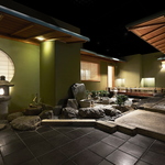 エレベーターが開くと凛とした空間が一帯に広がります。