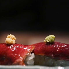 熟成エゾシカの握り寿司　二貫