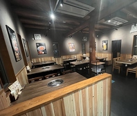 開放感のあるお席となっております。