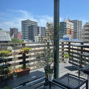 NIL CAFE&BAR ニル カフェアンドバーの雰囲気1