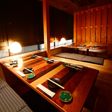  錦爽鶏と段戸山高原牛 フジヤ &nbsp;豊橋駅前店の雰囲気1