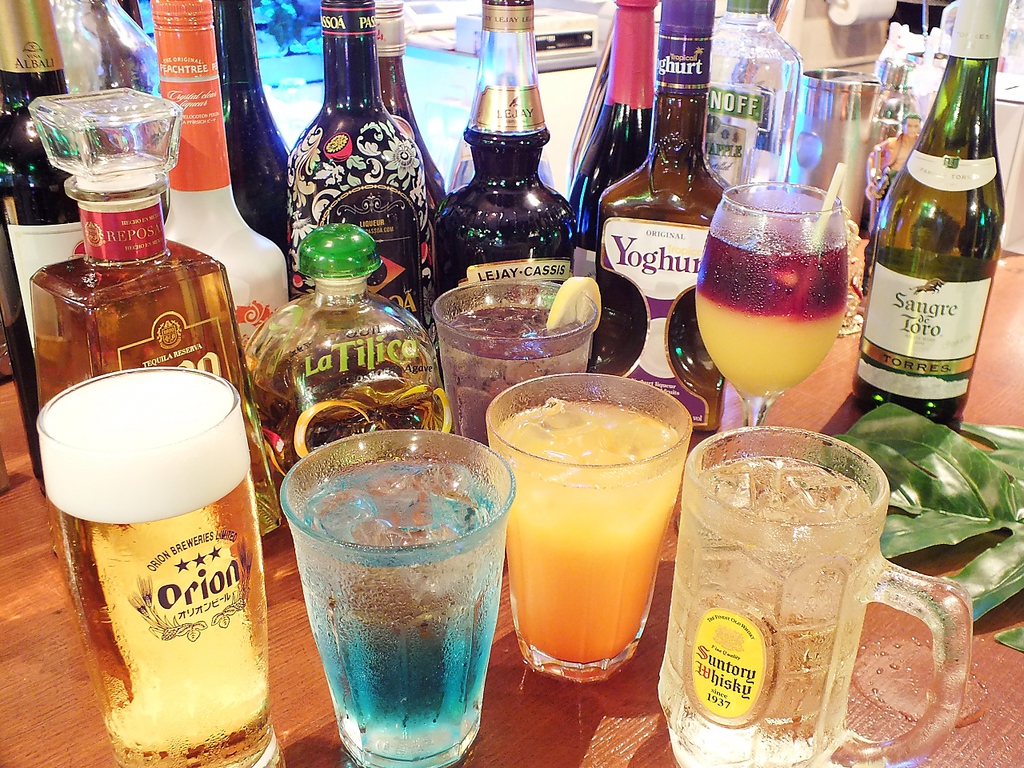 ドリンクは１００種類以上！！☆★☆大人気の飲み放題コース☆★☆　