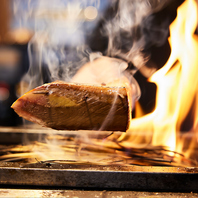 備長炭を使った炭火焼きは素材の旨みを引き出します！