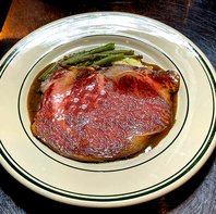 【ローストビーフ 特等】大判の迫力、とろける舌触り。