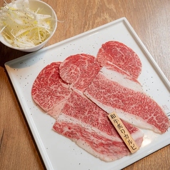 和牛炙りカルビ(ネギ塩付き)