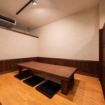 宴会や歓送迎会、会社の行事など大勢でもお愉しみいただけるお座敷も完備★皆様でお愉しみください。