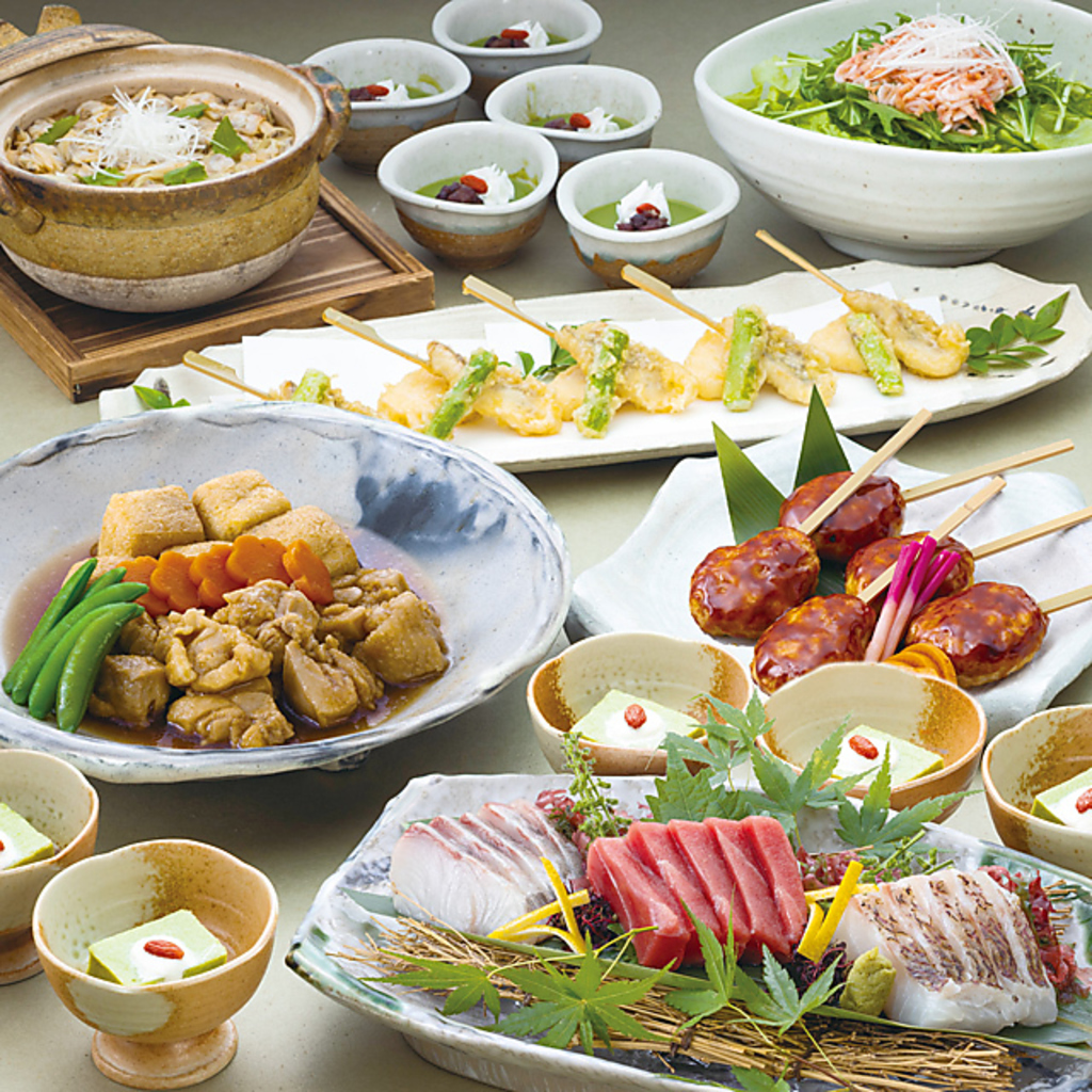 食事会、各種会合に個別盛りの会席コース。お料理のみ、飲み放題付きどちらでも可