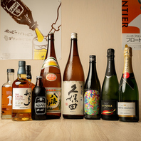 自慢のお手製料理に合う八海山などの日本酒をご用意◎