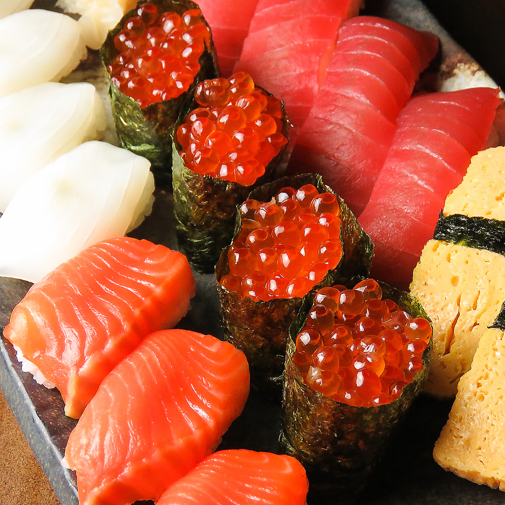 うまさの秘訣は職人の技！繊細な包丁さばきと丁寧な下ごしらえが活きてます