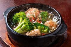 海老とブロッコリーのアヒージョ