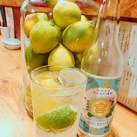 広島県瀬戸田の提携農家から届くレモンを贅沢に使用。