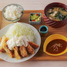 焼鳥 ハレツバメ 新宿アイランドタワー店のおすすめランチ2