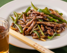 牛肉とピーマン、タケノコの細切り炒め