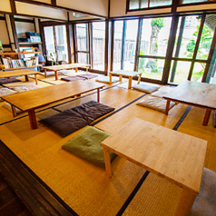広々な畳席
