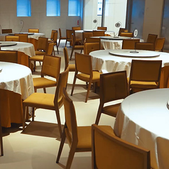 貸切は20名様から受け付けております。40名様以上はお電話ください。コースやお料理内容についてお電話させていただく場合がございます。プロジェクターやマイク完備のイベント会場をご希望の際はお電話ください♪※ご予約は5日前まで