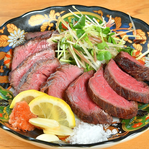 毎日仕入れる新鮮な魚と肉が自慢の居酒屋