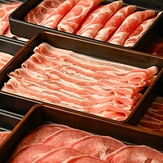 生しゃぶしゃぶ・焼肉・海鮮食べ放題　ぷくぷくビュッフェ西尾店のコース写真