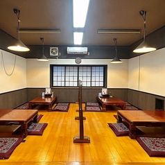 5名×4席