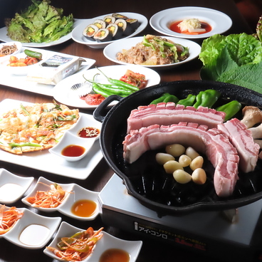 タッカンマリ鍋とサムギョプサル専門のお店 ソウルキッチンのおすすめ料理1