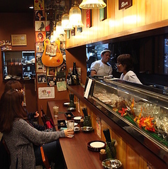 親子パンチ居酒屋店の雰囲気2