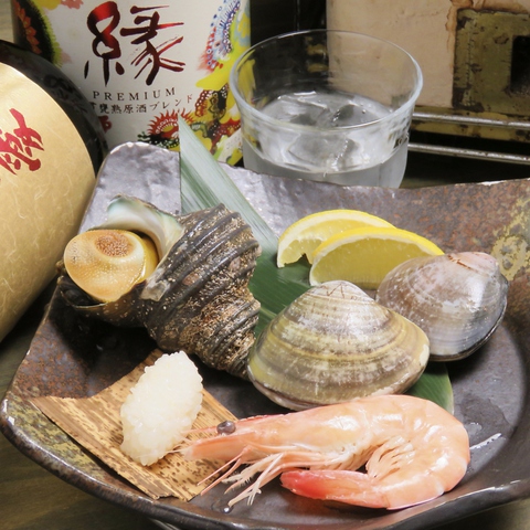 溢れる海鮮の旨味を愉しむ…飲み放題付七厘コース3500円～
