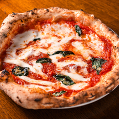 マルゲリータ (トマトソース・モッツァレラ・バジル)