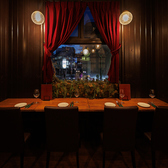 こだわりの旬ワインを取り揃えております。季節ごとに変わる料理との相性を考え、厳選した国産・海外のおすすめワインをご用意。フレッシュな白やコク深い赤、華やかなスパークリングまで、幅広いラインナップをお楽しみいただけます。ワイン初心者の方にもわかりやすくご提案いたしますので、お気軽にお声がけください。