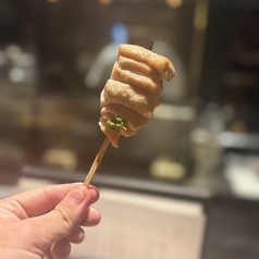上物備長炭で焼き上げる新鮮野菜と本格焼鳥