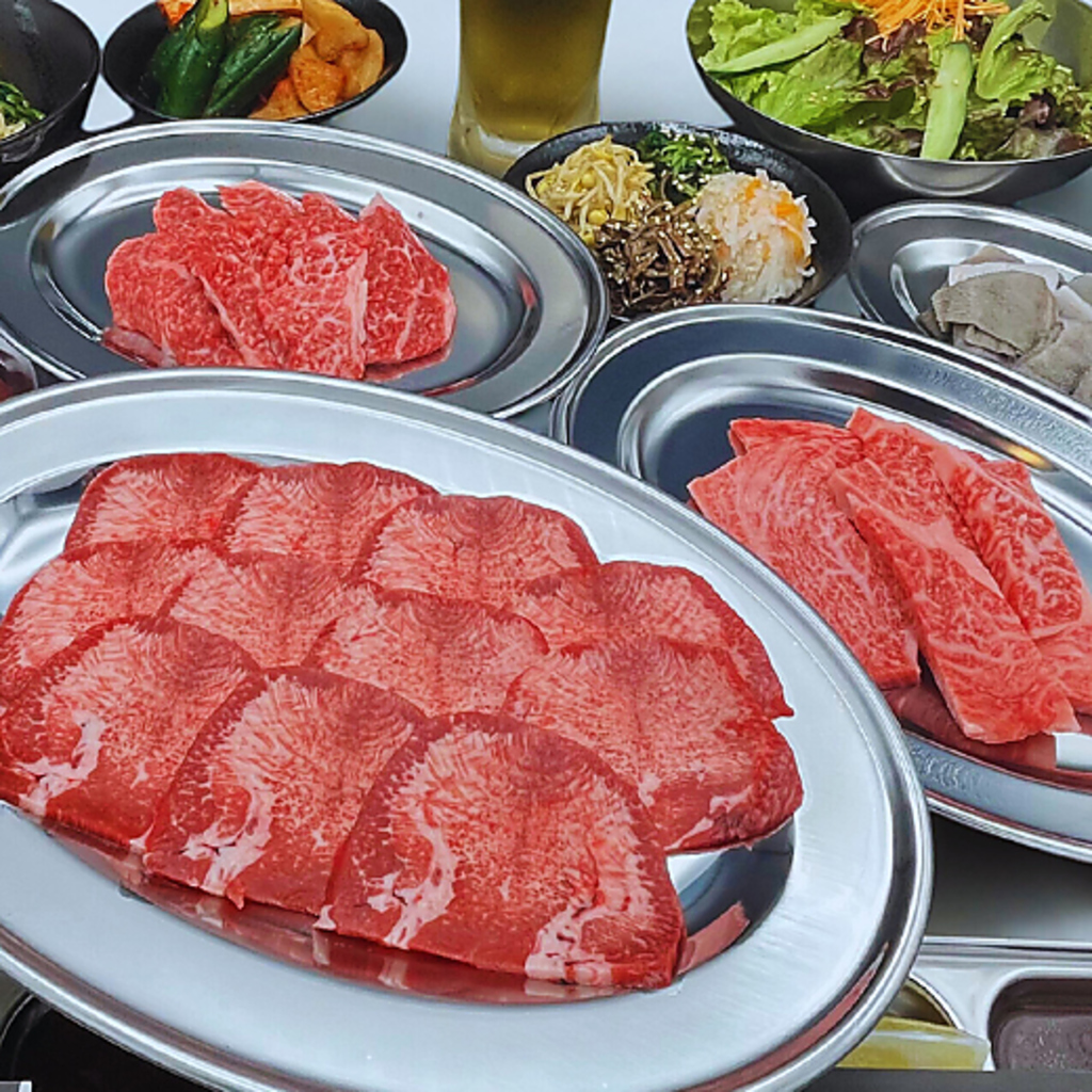 肉卸直営！新鮮で上質なお肉をリーズナブルな価格でご提供！