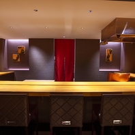 熟練の職人が織りなす極上の江戸前鮨を心ゆくまで