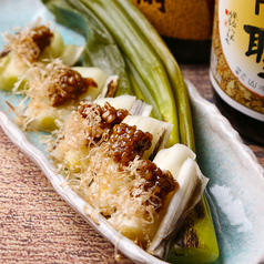 焼き白ネギ　金山寺味噌添え